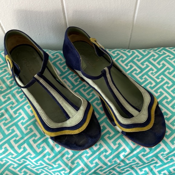 Rare Prada Fairy Flats - Picture 4 of 4